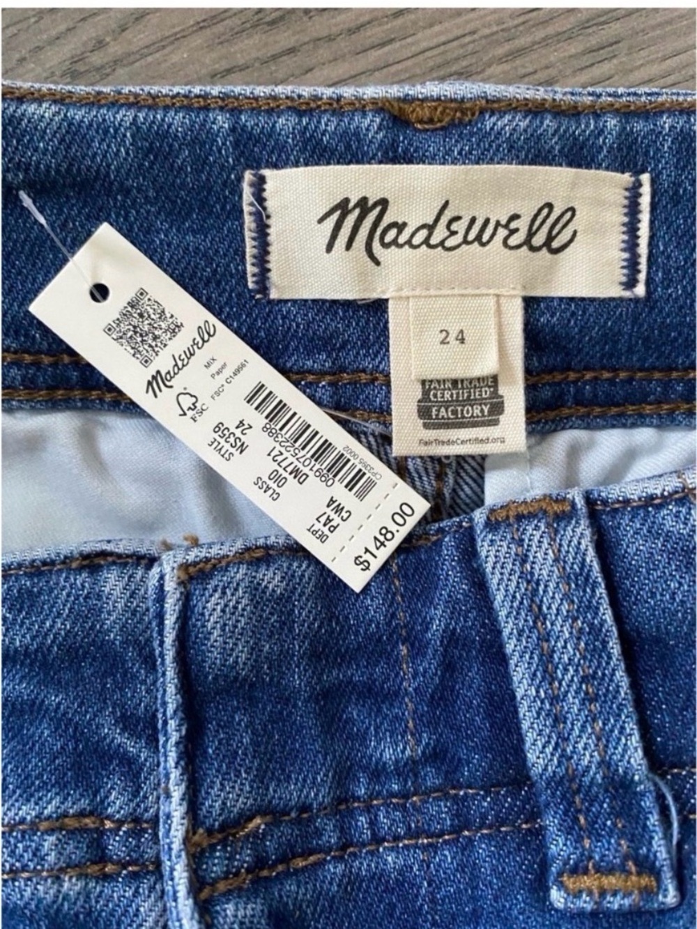 MADEWELL Seamed Tapered High Rise Straight Leg Jeans Size 24 New!! - Picture 5 of 7